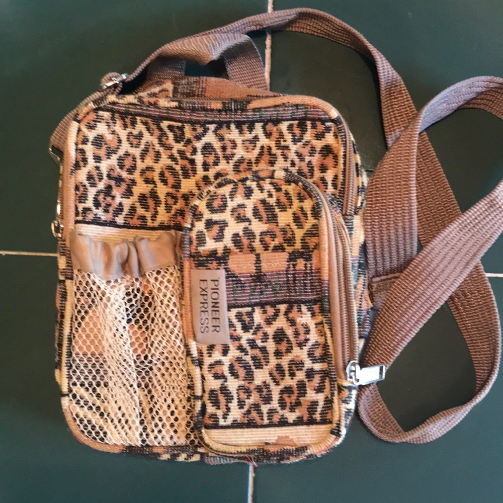 Crossbody bag